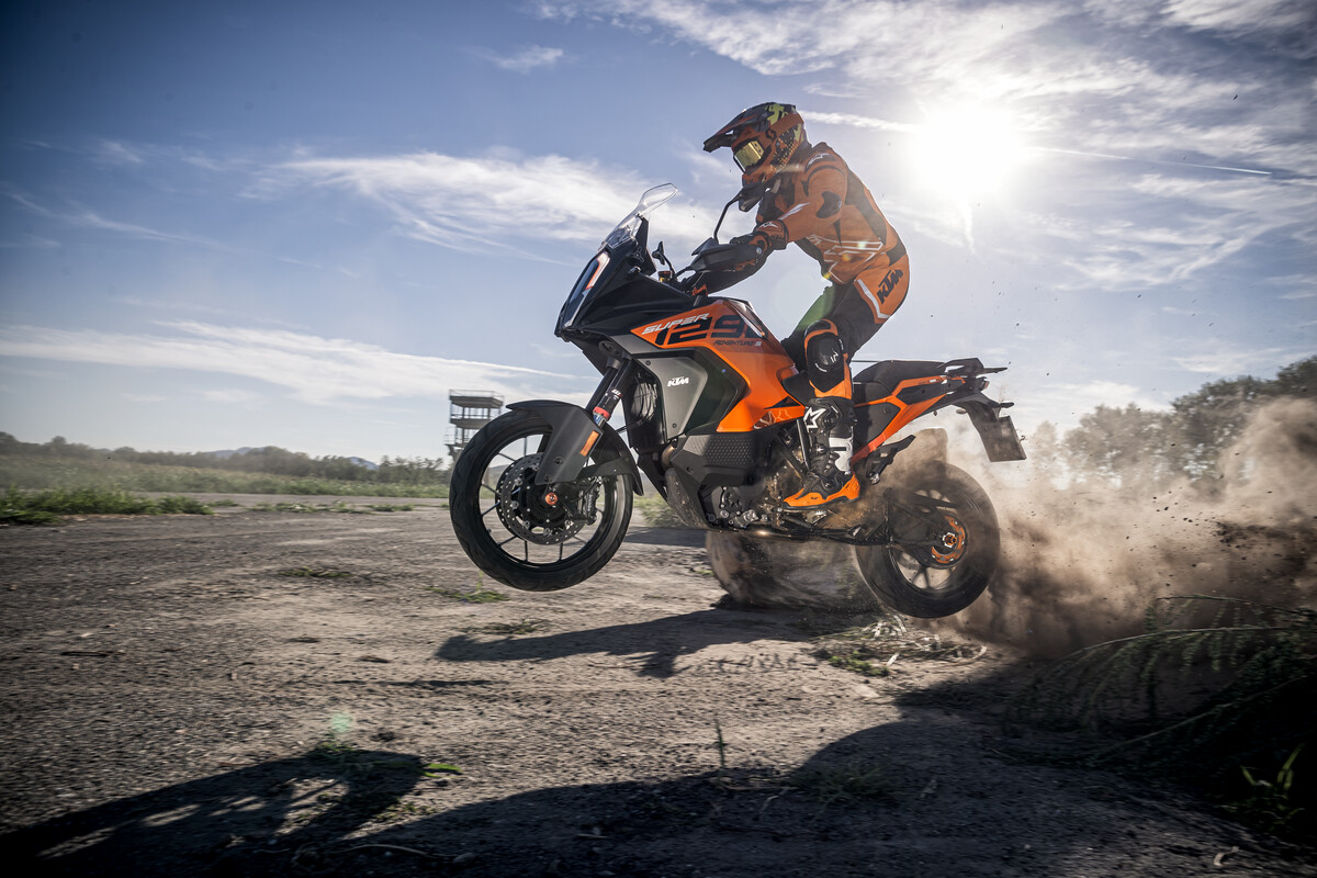 best tyres for ktm 1290 super adventure s